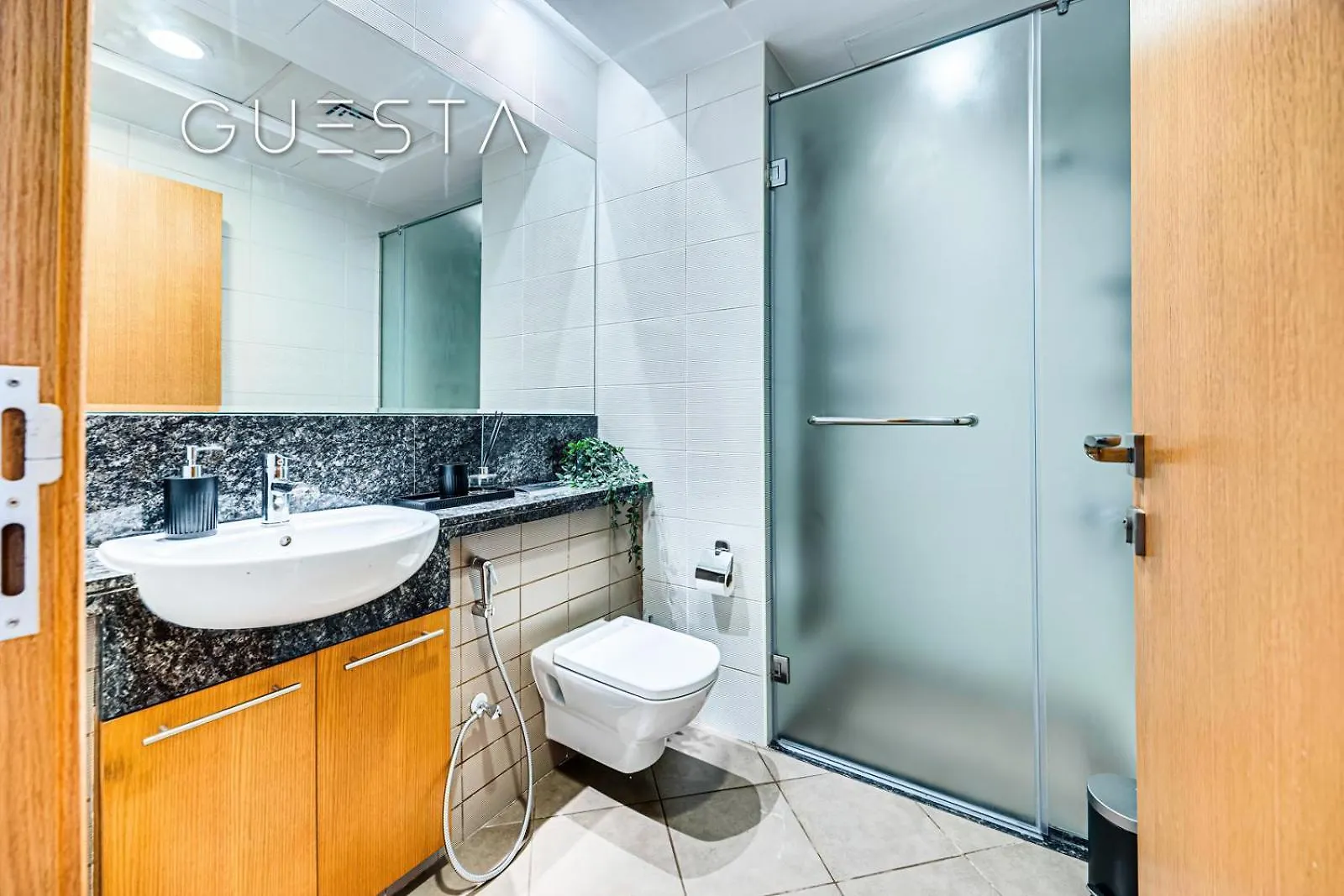Bay Square 9, Business Bay Apartment Dubai United Arab Emirates